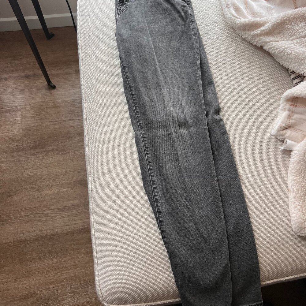 Banana Republic Athletic-Fit Grey Wash Travel Jean